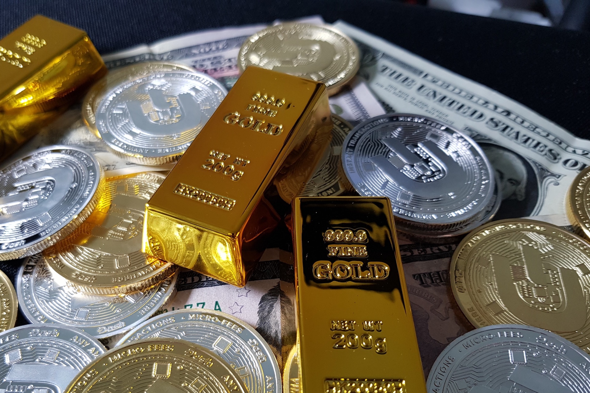 Menelusuri Jejak Mata Uang Kuno Hingga Digital