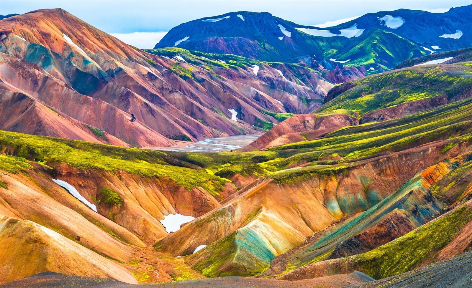 Palet Landmannalaugar:  Warna Alam Dari Jantung Islandia