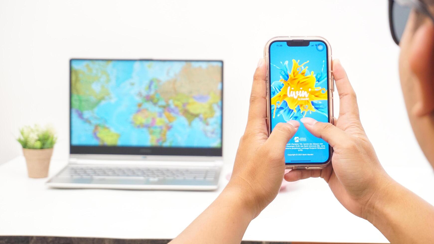 Keamanan Dan Kenyamanan Mobile Banking Di Indonesia