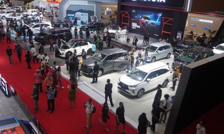 Gebrakan Toyota Di IIMS 2026: Pamer 3 Jagoan Listrik Sekaligus!