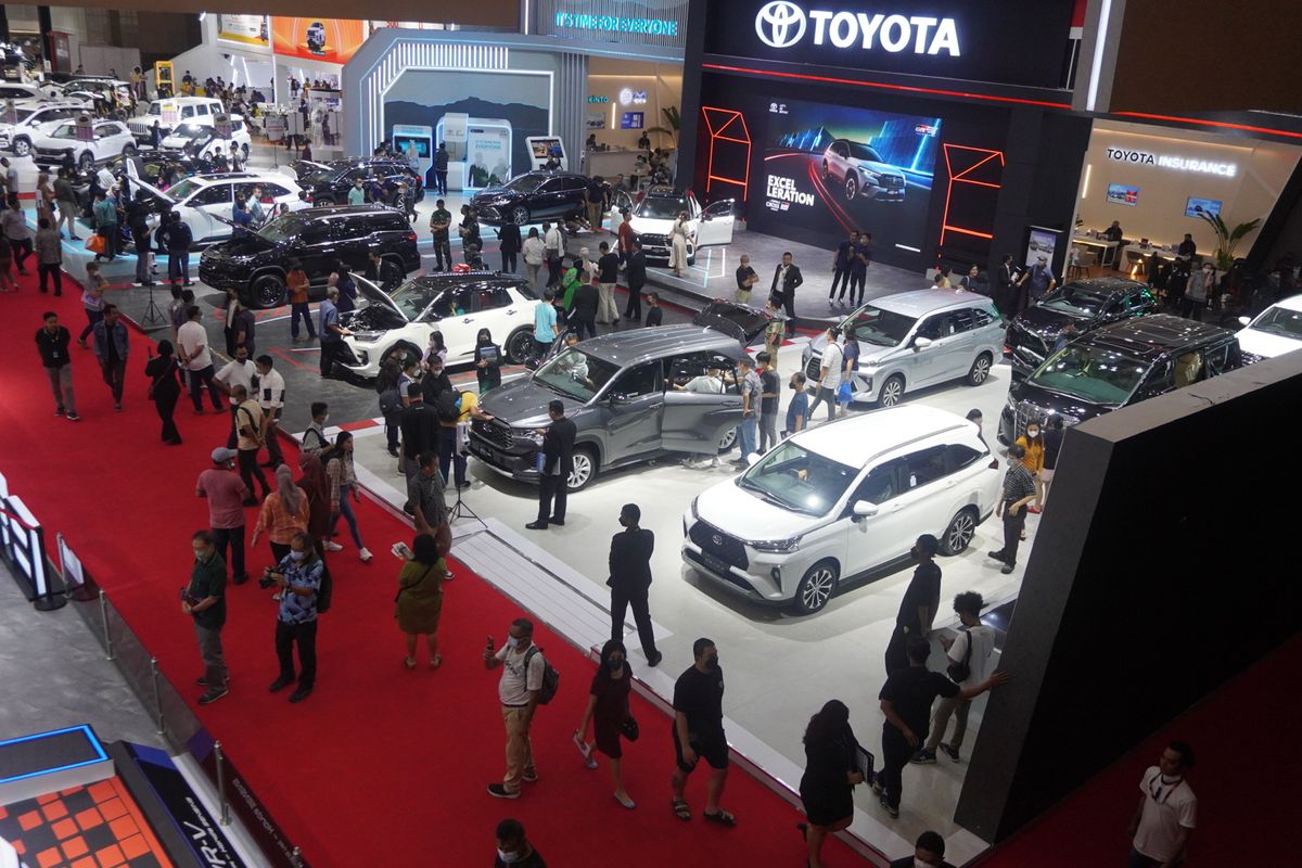 Gebrakan Toyota Di IIMS 2026: Pamer 3 Jagoan Listrik Sekaligus!