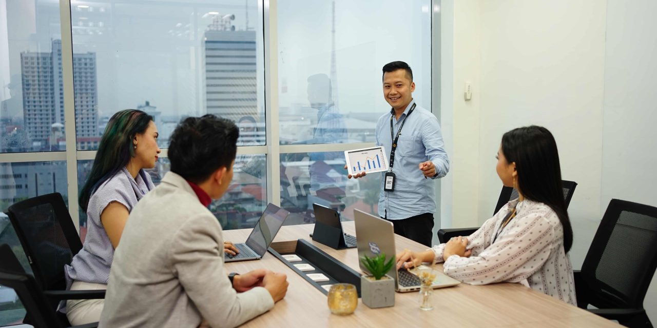 3 Cara Pede Untuk Jadi Moderator Rapat