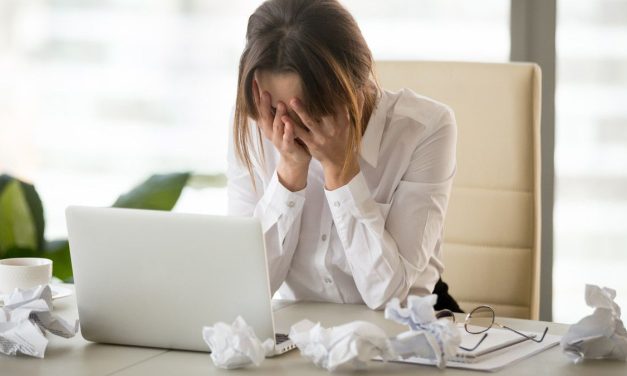 3 Cara Jitu Balikin Mood Saat Sedih Melanda