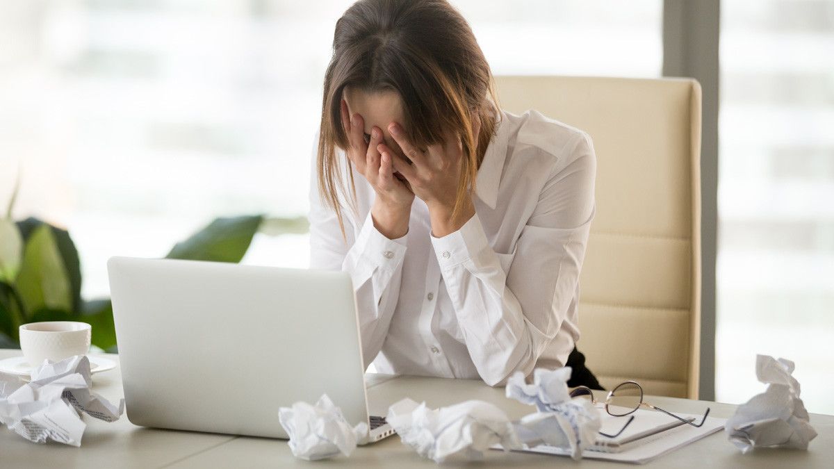 3 Cara Jitu Balikin Mood Saat Sedih Melanda