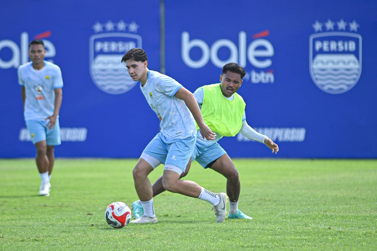 Dion Markx Datang! Ini Profil Bek Yang Kini Bela Persib