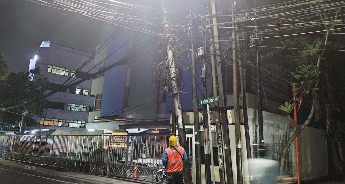 Pilu Di Demak: Maut Mengintai Di Balik Tiang Listrik