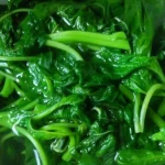 Sayur Bayam Tetap Hijau Seger: Ini 4 Trik Rahasianya!