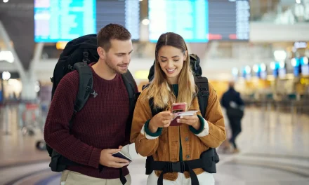 Traveling Tetap Aman: Cara Lindungi HP & Data Pentingmu