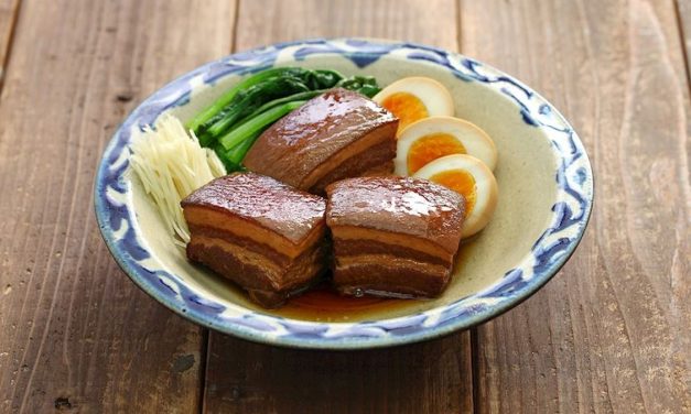 Liburan Ke Jepang? Hafalkan 4 Istilah Makanan Non Halal Ini