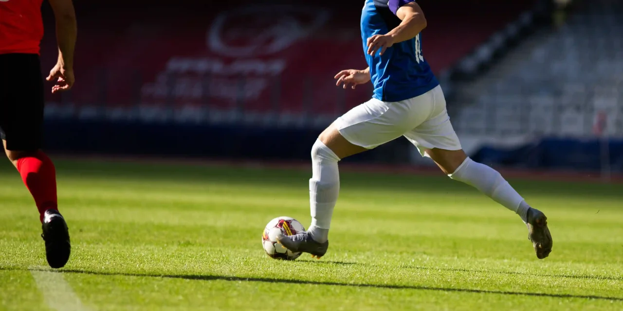 Pahami Aturan Dasar Sepak Bola Ini Before Main
