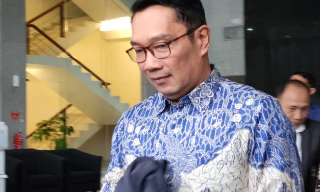 RK Bantah Tahu Korupsi Iklan Bank BJB